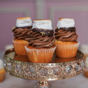 Toasted Marshmallow Cupcakes